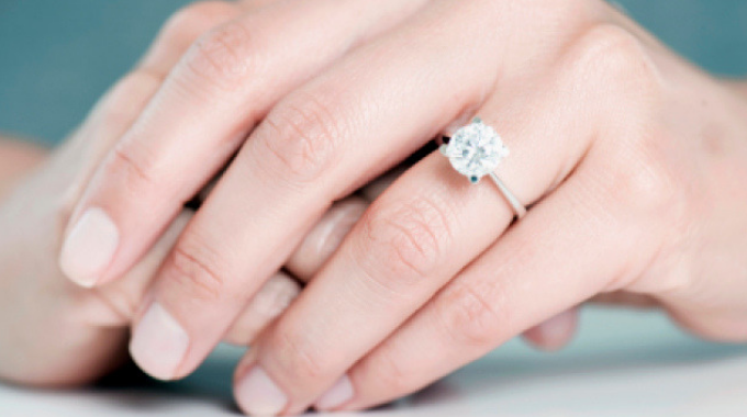 engagement-ring-divorce